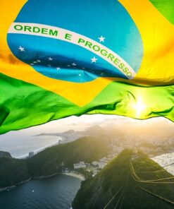 Fototapeta Vlajka Brazílie nad městem