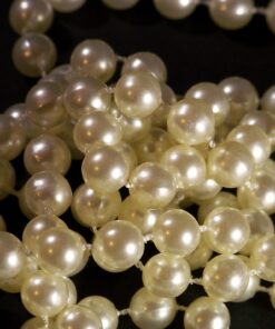 Fototapeta Scattered Pearls