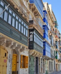 Fototapeta Barevné činžovní domy