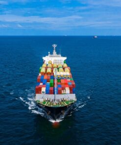 Fototapeta Nákladní loď na moři