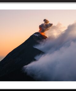 Plakát erupce sopky 2