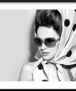 Plakát na puntíkovaný šátek