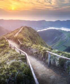 Fototapeta Cesta mezi horami 2