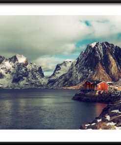 Malý červený dům plakát