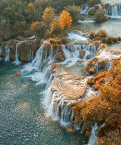 Fototapeta Podzimní vodopád 2