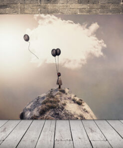 Obrázek malé dívky s balónky na vrcholu