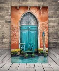 Obrázek modrých dveří