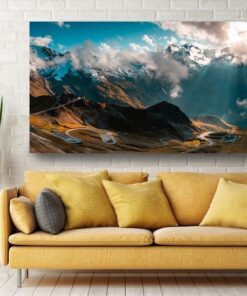 Obrázek silnice v Alpách